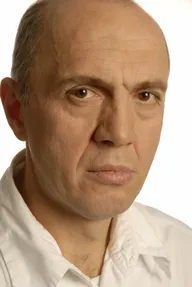 Леонид Власов