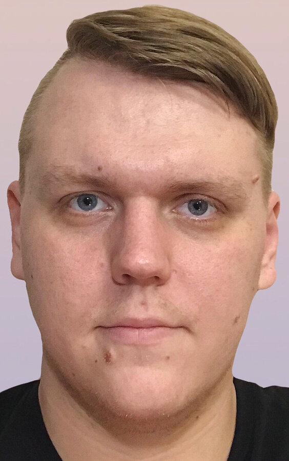 Михаил Сазанов