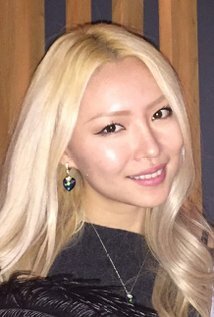 Zoe Bai