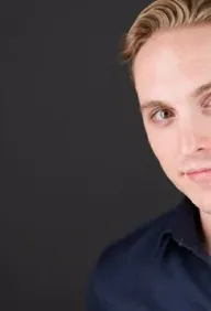Andrew Saunders