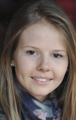 Карина Фрер