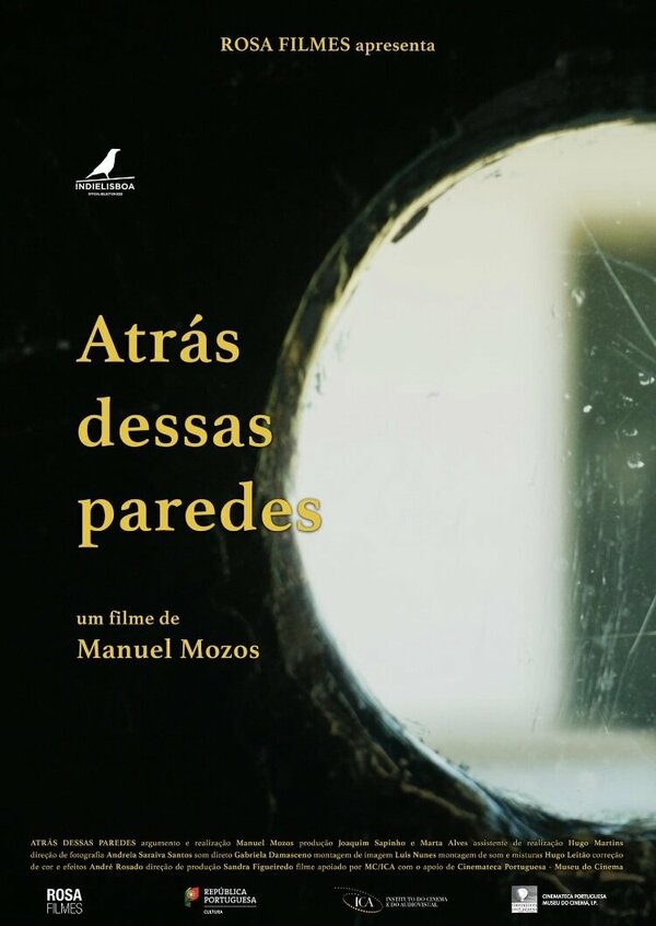 Постер фильма Atrás Dessas Paredes
