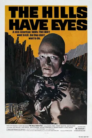 Постер У холмов есть глаза (1977)