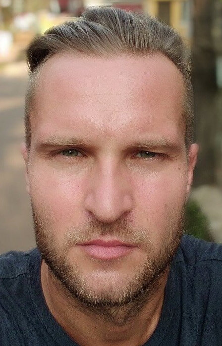 Лев Гиллер