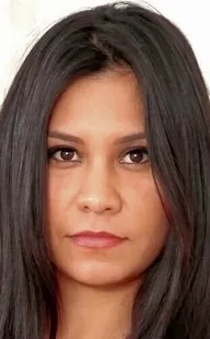 Alejandra Leon