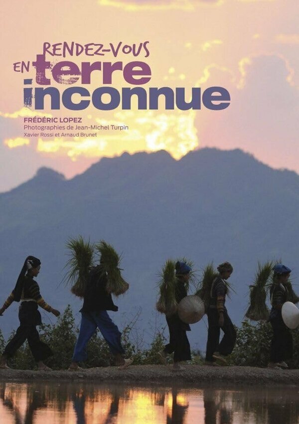 Постер сериала Rendez-vous en terre inconnue