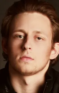 Александр Гуркаев