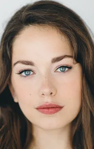 Джулия Ноуп
