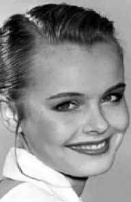 Елена Обухова