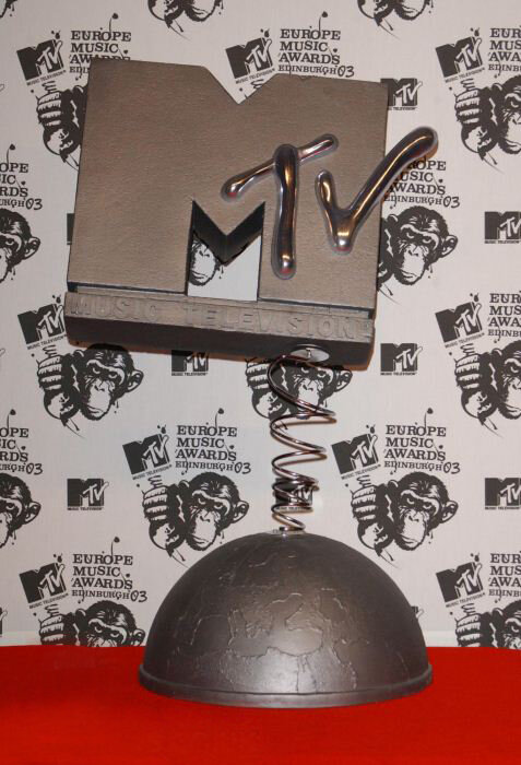 Постер фильма MTV Europe Music Awards 2003