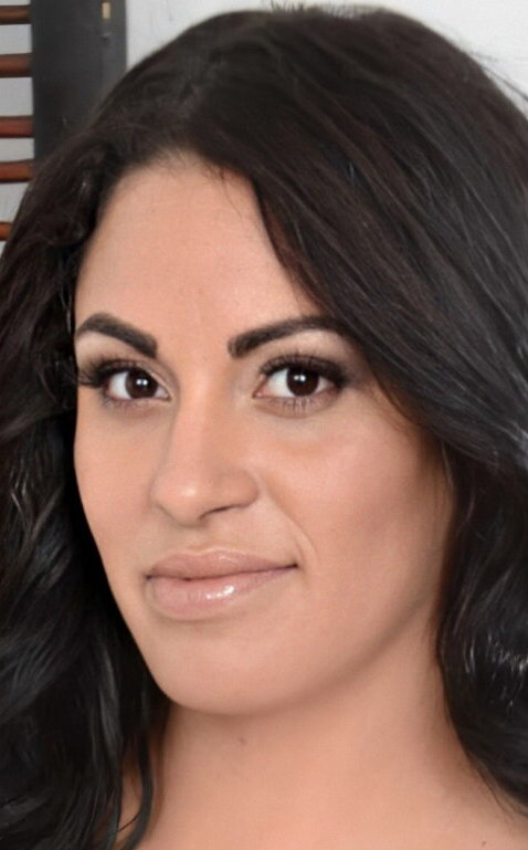 Cristal Caraballo