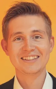 Кирилл Султанов