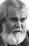Тарик Акан