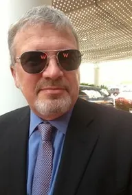 Том Браун