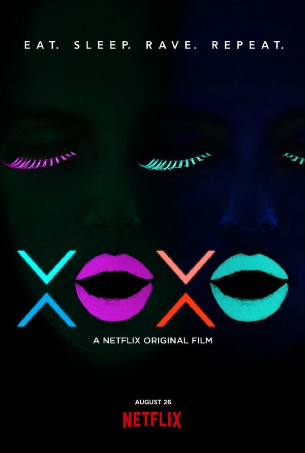 Постер фильма XOXO