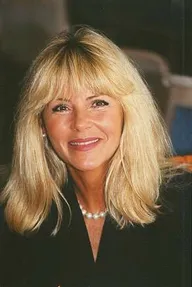 Лена Валайтис
