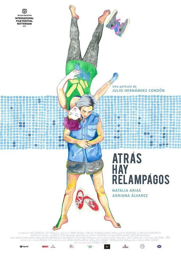 Постер фильма Atrás hay relámpagos