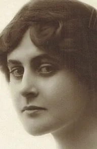 Анна Кейс