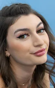 Mae Milano