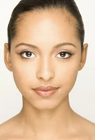 Eláyne Paola