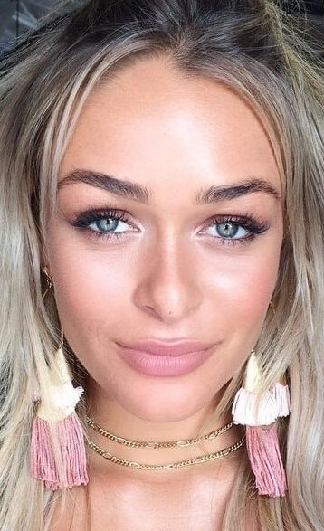 Michaela Wain