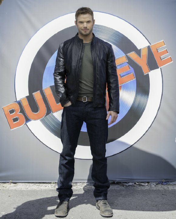 Постер сериала Bullseye