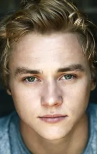 Бен Харди