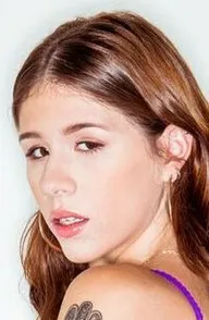 Isabel Moon
