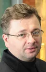 Виталий Отинов