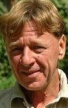 László Sári