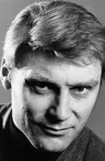 Стелио Канделли