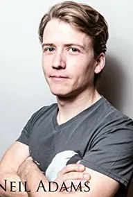 Нил Адамс