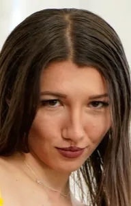 Майя Вульф