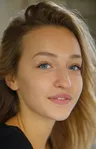 Людмила Маковски